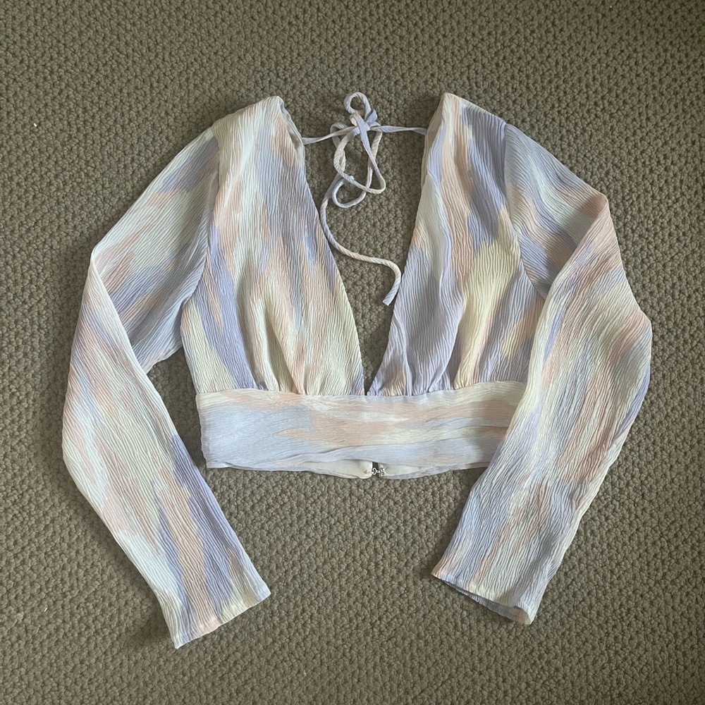 Long Sleeved Cropped Blouse